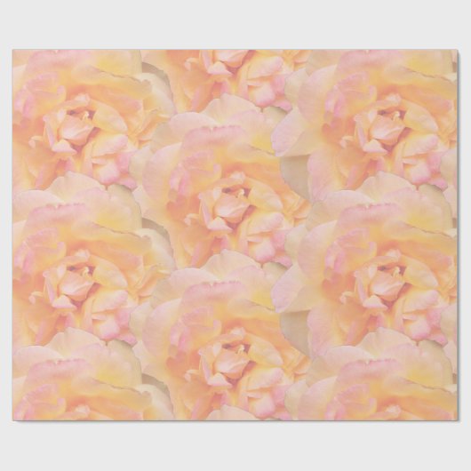 Abstrakte Rose-Design in weichem Pfirsichrosa Geschenkpapier (Flach)