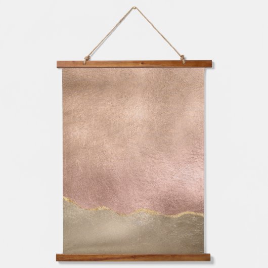 Abstrakte Rose Gold Iridescent Brushed Metal Effec Wandteppich Mit Holzrahmen (Vorderseite)