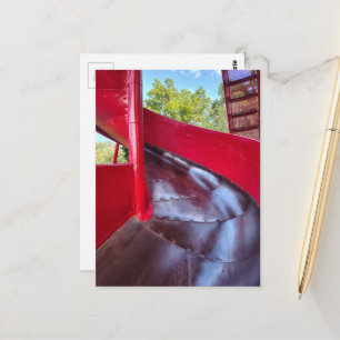 Abstrakte Rote Rutsche Postkarte