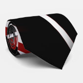 Abstrakte rote und weiße Linien im schwarzen Hinte Krawatte (Gerollt)