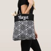 Abstrakte Schneeflocke in Schwarz/Weiß Tasche (Von Nahem)