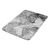 Abstrakte Schwarz-Weiß-Zebra-Kunst Badematte (Schrägansicht)