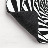 Abstrakte schwarz-weiße Spiraltreppe Mousepad (Ecke)