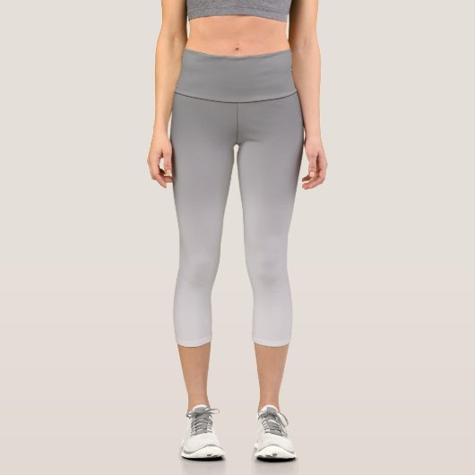 Abstrakte, silbergraue Farbtöne Capri Leggings (Vorderseite)