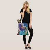Abstrakte Silhouette Bäume auf farbenfroher Wasser Tasche (Am Model)