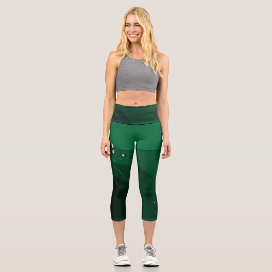 Abstrakte Smaragdgrün Layout und Goldverzierungen Capri Leggings (Vorderseite)