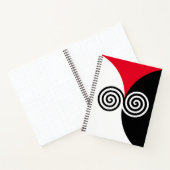 Abstrakte Spiralkreise auf schwarz-weiß Notizblock (Innenseite)