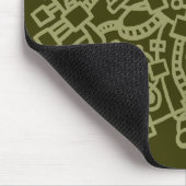 Abstrakte Struktur - Khaki auf Murky Green Mousepad (Ecke)