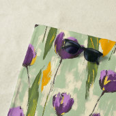 Abstrakte Tulip Blüten auf grünem Hintergrund Strandtuch (Beispiel)