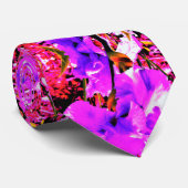Abstrakte Ultra-Violet Lila Iris auf Red Krawatte (Gerollt)