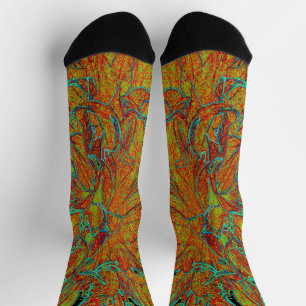 Abstrakte verbrannte Orange und grüne Dahlienblüte Socken