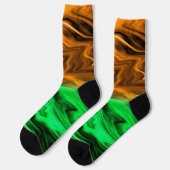 Abstrakte verschwommenes gepunktetes Muster in ora Socken (Linkes Detail)