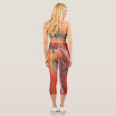 Abstrakte vertikale Geste in Rot Capri Leggings (Rückseite)