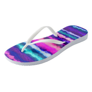 Abstrakte violette, rosa und blaue Streifen Badesandalen