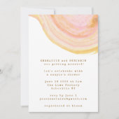 Abstrakte Wasserfarbe Rosa Swirl Paare Dusche Einladung (Vorderseite)