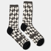 Abstrakte Wellen Schwarz-Weiß mit Text Socken (Rechts)