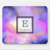 Abstrakte Wolken in Lila-rosa und Gelbmonogramm Mousepad (Vorne)