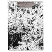 Abstrakte Wolkenbildung in Schwarz und Weiß Klemmbrett (Vorderseite)