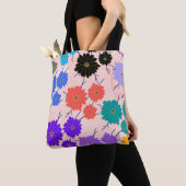 Abstrakter Aquarellhintergrund mit Blume Tasche (Von Nahem)
