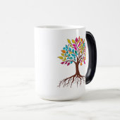 Abstrakter Baum mit Wurzeln und bunten Blätter. Verwandlungstasse (VorderseiteRechts)