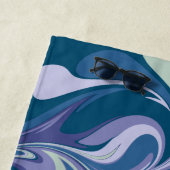 Abstrakter blauer Marmor Swirl Stilvoll Personalis Strandtuch (Beispiel)