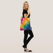 Abstrakter blauer rosa gelber Regenbogen  Tasche (Am Model)