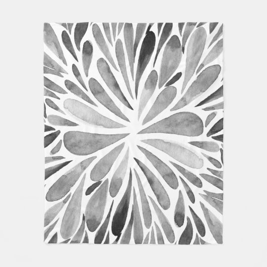 Abstrakter Blütenbrand in Schwarzweiß Fleecedecke (Vorderseite)