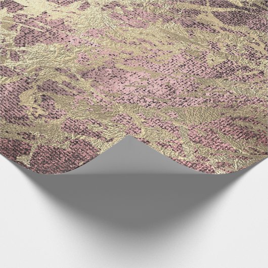 Abstrakter Burgund Paint Golden Metallic Strokes Geschenkpapier (Ecke)