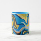 Abstrakter Fluss von Blu- und Erdtönen Tasse (Zentrum)