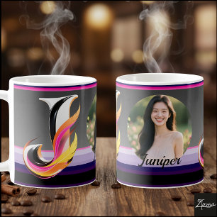 Abstrakter flüssiger Buchstabe J Neonfeder Kaffeetasse