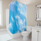 Abstrakter Glitzer leuchtet auf blauem Hintergrund Duschvorhang (Beispiel)