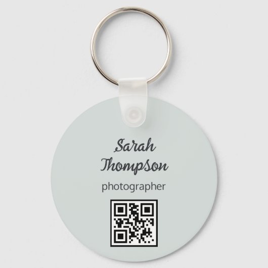 Abstrakter Graugrauer QR-Code für gemischte Medien Schlüsselanhänger (Rückseite)