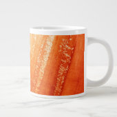 Abstrakter handgemalter Hintergrund Jumbo-Tasse (Rechts)