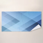 Abstrakter Hintergrund. Blaues Dreiecksmuster.  Badehandtuch (Badehandtuch)