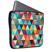 Abstrakter Hintergrund mit Dreiecksformen. Moderne Laptopschutzhülle (Vorne Rechts)
