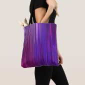 Abstrakter Hintergrund mit dünner lila vertikaler Tasche (Von Nahem)