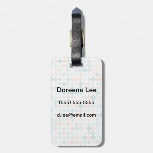 Abstrakter Hintergrund mit gemischten kleinen Gepäckanhänger (Rückseite vertikal)