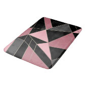 Abstrakter, moderner geometrischer Dreiecksdruck Badematte (Schrägansicht)