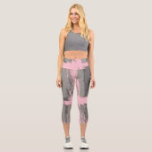 Abstrakter moderner Kunststil, grau pink Capri Leggings (Vorderseite)