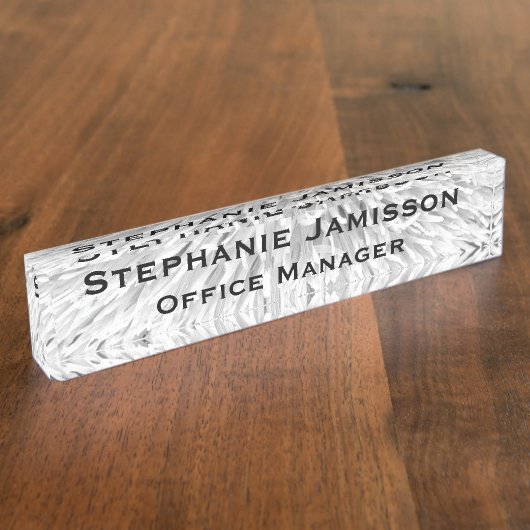 Abstrakter Name der Acrylic White Floral Macro Namensplakette (Seite)