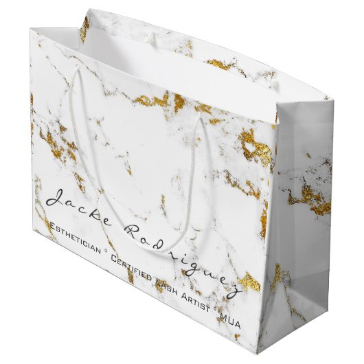 Abstrakter Name Weißer Goldmarmor Stone Minimal Lu Große Geschenktüte (Rückseite Schrägansicht)