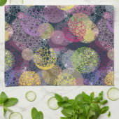 Abstrakter niedlicher Polka-Punkt-Kreis Handtuch (Gefaltet)