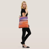 Abstrakter orangefarbener und blauer Hintergrund a Tasche (Am Model)