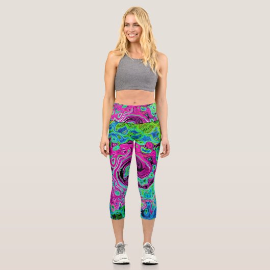 Abstrakter Retro-Swirl in Pink und Blau Groovy Capri Leggings (Vorderseite)