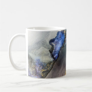 Abstrakter rosa Hintergrund mit schönem Schmuckstü Kaffeetasse