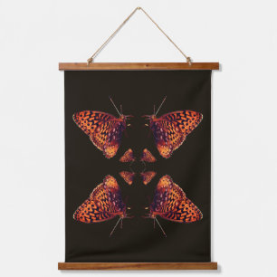 Abstrakter Schmetterling in Orange in der Natur Wandteppich Mit Holzrahmen