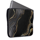 abstrakter schwarzer Agerhintergrund mit goldenen Laptopschutzhülle (Vorne Rechts)