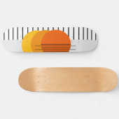 Abstrakter Sonnenuntergang Schwarz-weiß orange Gel Skateboard (Horizontal)
