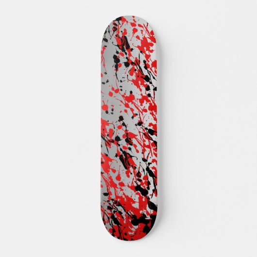 Abstrakter Splash und Tropfen in Schwarz und Rot Skateboard (Vorne)