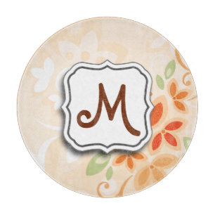 Abstrakter Strudel-Blumenorange mit Monogramm Schneidebrett